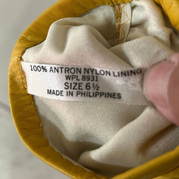 Yellow Leather Gloves - Picture 4 of 5